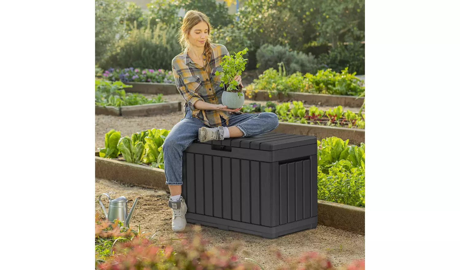 Keter Kentwood 190L Storage Box - Image 7